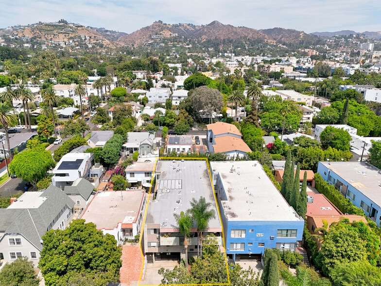 More Photos Of 7631 Norton Ave, West Hollywood Apartments For Sale