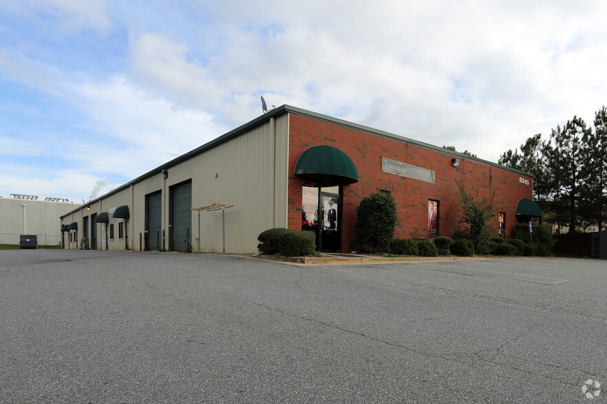 More Photos Of 3345 Hutchinson Rd, Cumming Warehouse For Lease