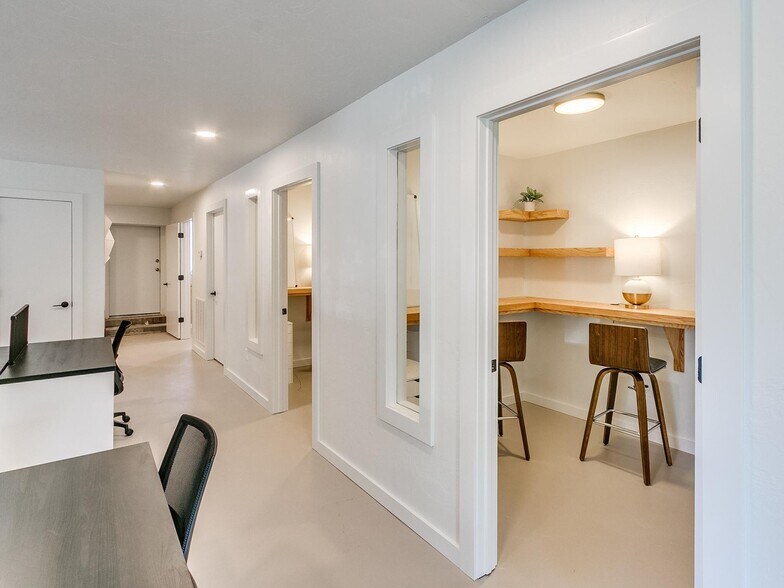 More Photos Of 527 E Main St, Norman Storefront For Lease