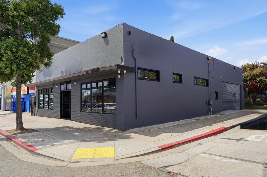 Primary Photo Of 2692 Imperial Ave, San Diego Storefront For Sale
