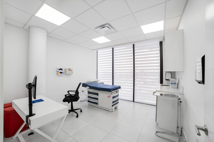 More Photos Of 825 SW 87th Ave, Miami Medical For Lease