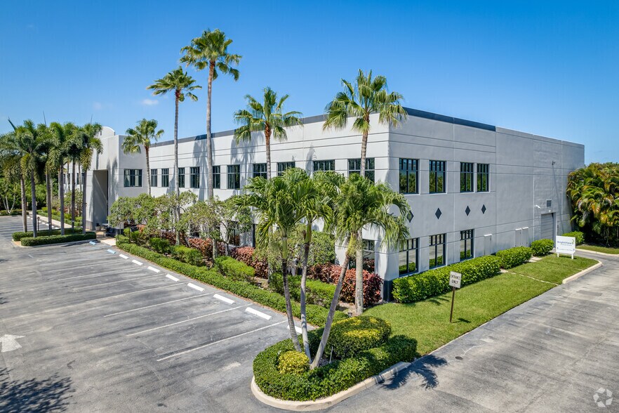 Primary Photo Of 6300 Park of Commerce Blvd, Boca Raton Light Manufacturing For Sale