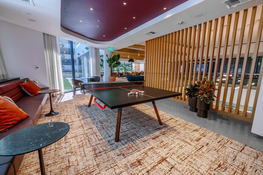 More Photos Of 841 Apollo St, El Segundo Coworking Space