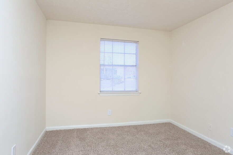 More Photos Of 235 Sycamore Dr, Athens Apartments For Sale