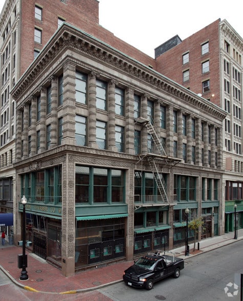 More Photos Of 292 Westminster St, Providence Storefront Retail Office For Lease
