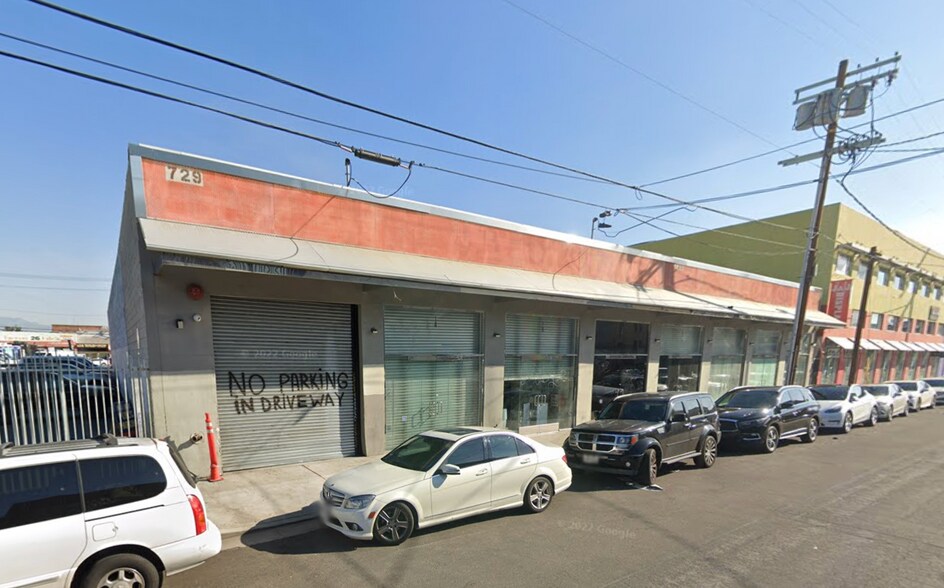 Primary Photo Of 729 E 9th Pl, Los Angeles Light Manufacturing For Lease