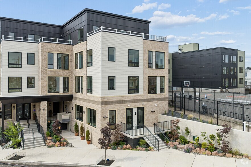 Primary Photo Of 1818 N 53rd St, Philadelphia Apartments For Lease