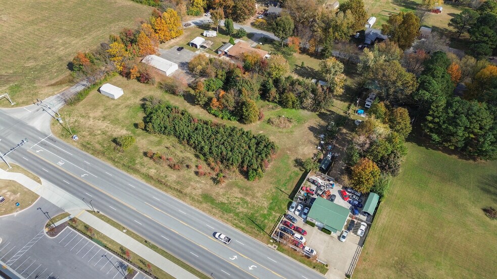 More Photos Of Dixieland, Lowell Land For Sale