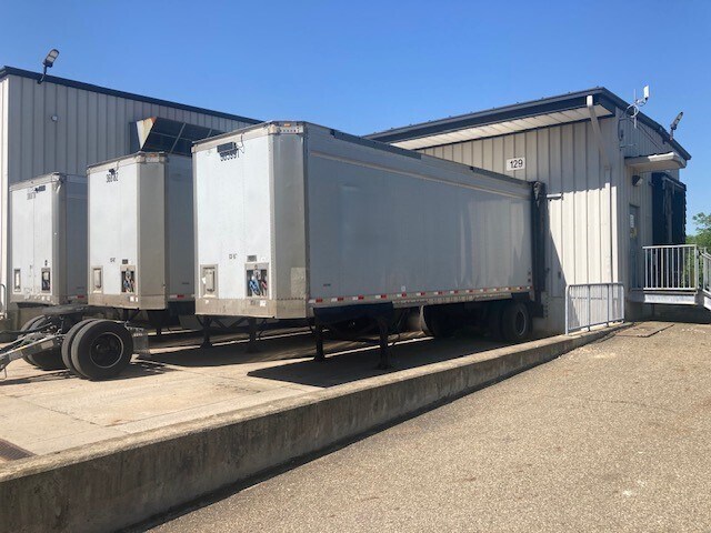 More Photos Of 478 Corporate Pky, Wadsworth Service For Sale