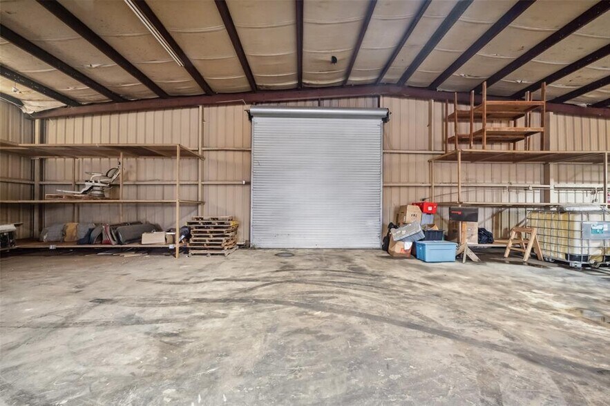 More Photos Of 21405 FM 787 Rd W, Cleveland Warehouse For Sale