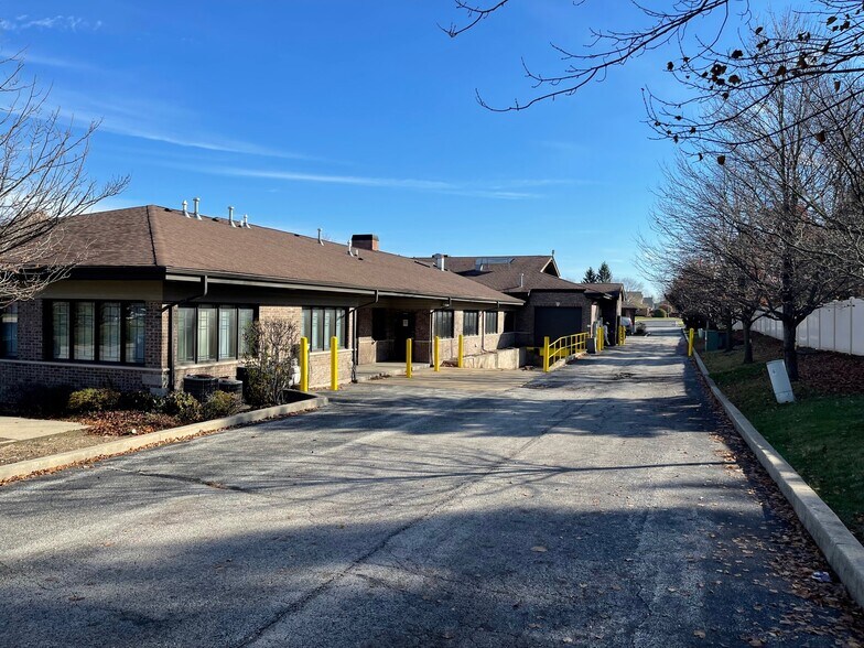 More Photos Of 7777 W Lincoln Hwy, Frankfort Office For Lease