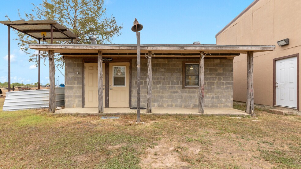 More Photos Of 19105 Mueschke Rd, Tomball Land For Sale