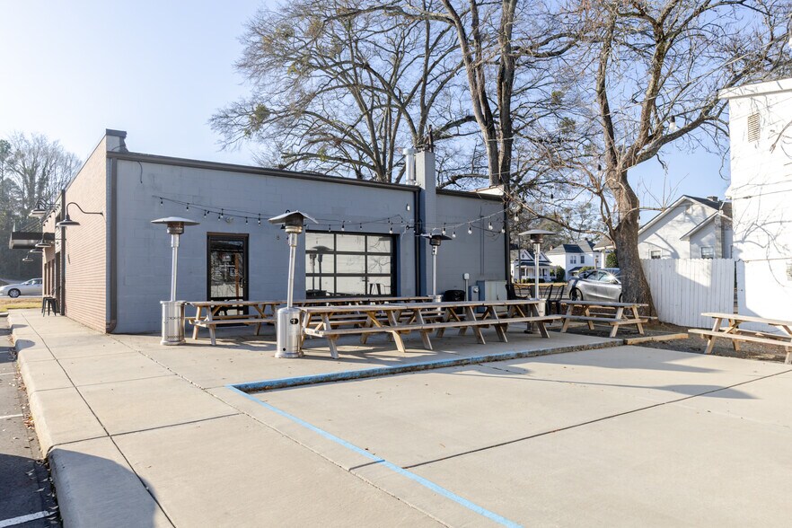 More Photos Of 485 Tom Hall St, Fort Mill Freestanding For Lease