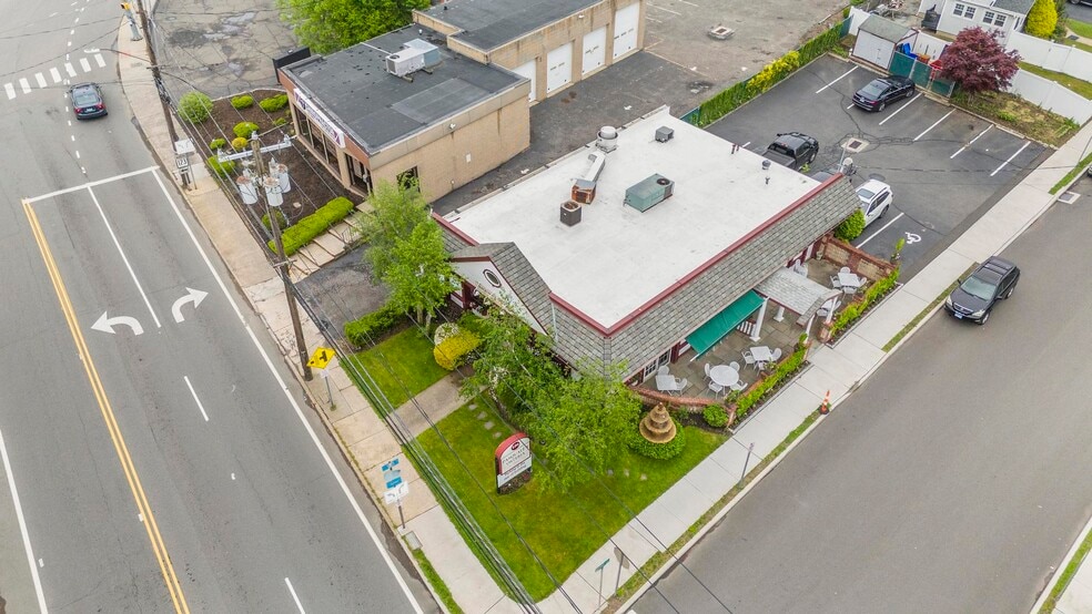 More Photos Of 186 Main St, Norwalk Restaurant For Sale