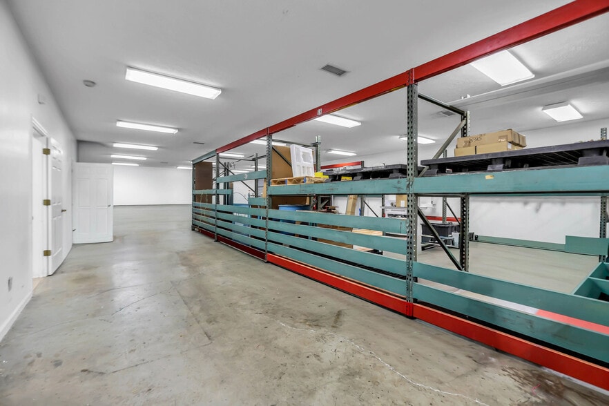 More Photos Of 5 Industrial Park Dr, Hendersonville Freestanding For Sale