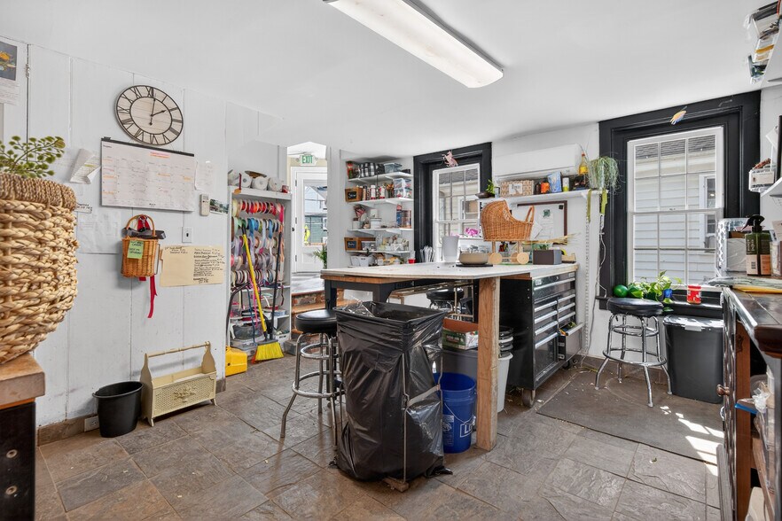 More Photos Of 22 S Main St, Allentown Office For Sale