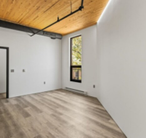 More Photos Of 208-214 S Hamilton St, Madison Apartments For Sale