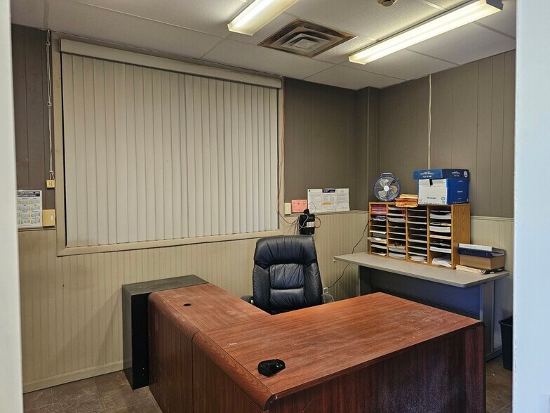 More Photos Of 5035 Route 60, Sinclairville Distribution For Sale