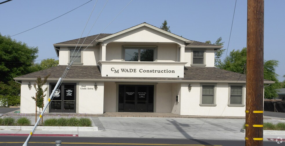 More Photos Of 1942 Linda Dr, Pleasant Hill Office For Sale