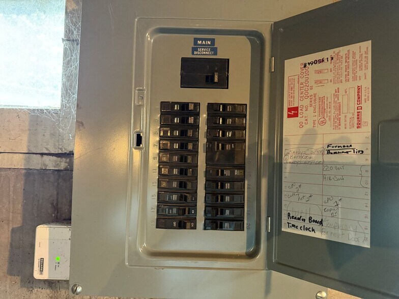 More Photos Of N4080 Hwy E, Freedom Office For Sale