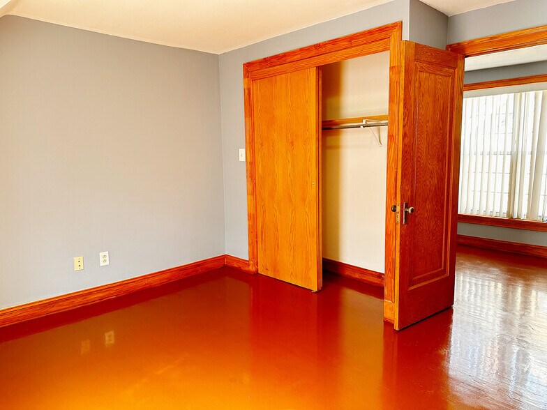 More Photos Of 1448 S Rockwell, Chicago Apartments For Sale