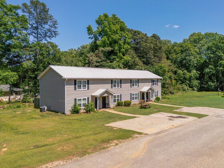 More Photos Of 4122 Oakwood Vlg, Oakwood Apartments For Sale