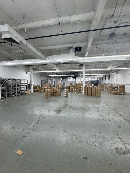 More Photos Of 5948 55th St, Maspeth Land For Lease