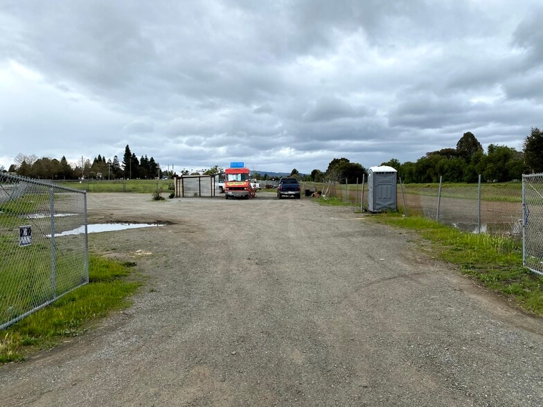 More Photos Of 905 E San Martin Ave, San Martin Land For Sale