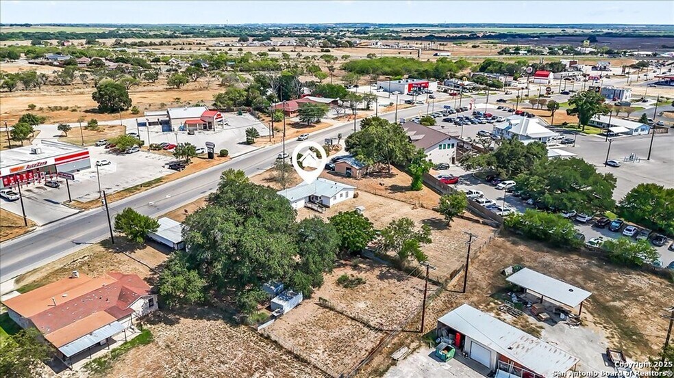More Photos Of 19239 McDonald St, Lytle Land For Sale
