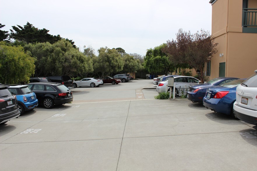 More Photos Of 380-398 Foam St, Monterey Office For Lease