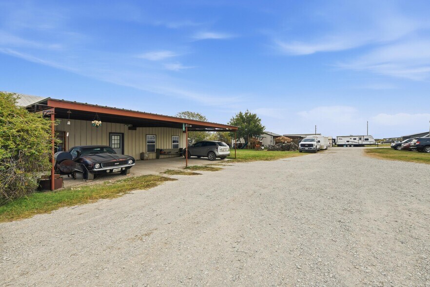 More Photos Of 9510 Swafford Rd, Justin Land For Sale