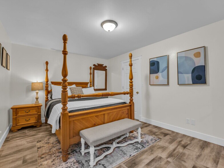 More Photos Of 135 E 200 N, Kanosh Hospitality For Sale