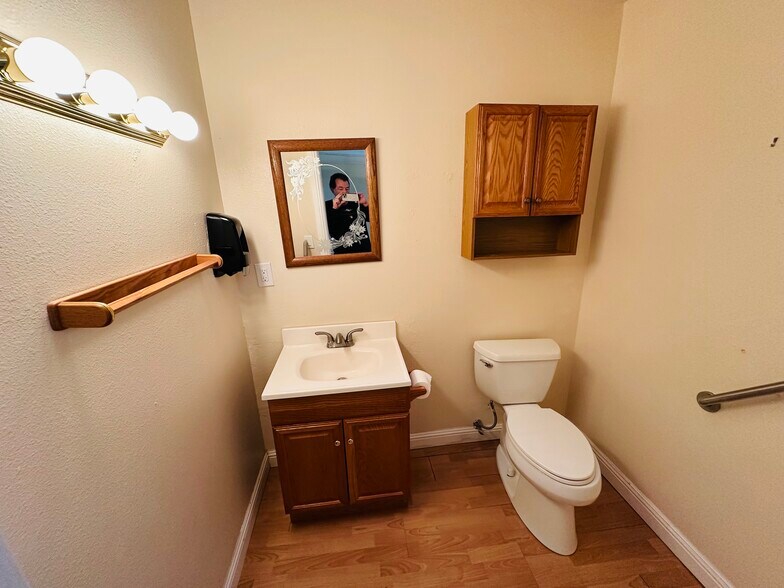 More Photos Of 1248 Laurel Ln, San Luis Obispo Office Residential For Sale