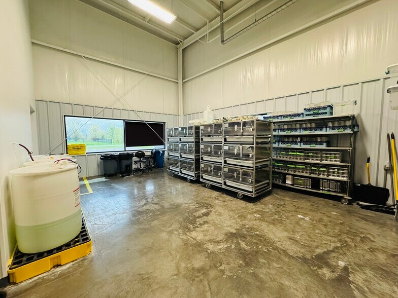 More Photos Of 6710 Quality Way, Portage Research And Development For Sale