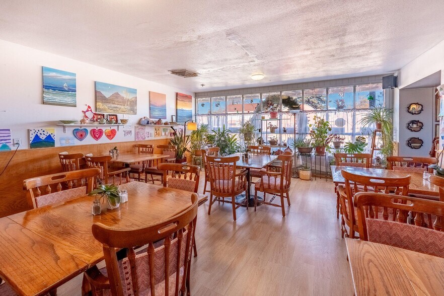 More Photos Of 503 W 7th St, Walsenburg Restaurant For Sale