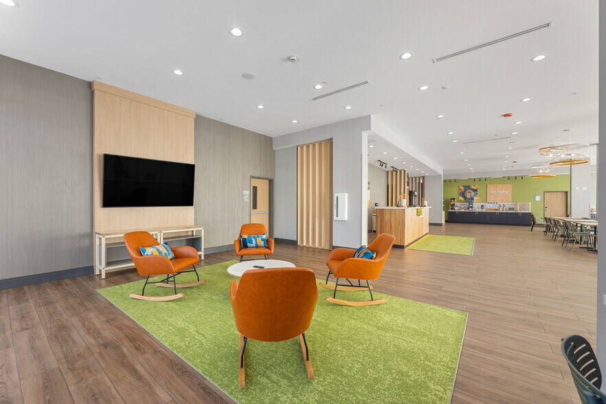 More Photos Of 5356 Roan Rd, Garland Hotel For Sale