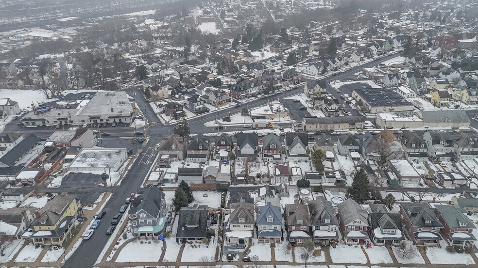 More Photos Of 1810 Washington Blvd, Easton Office Residential For Sale