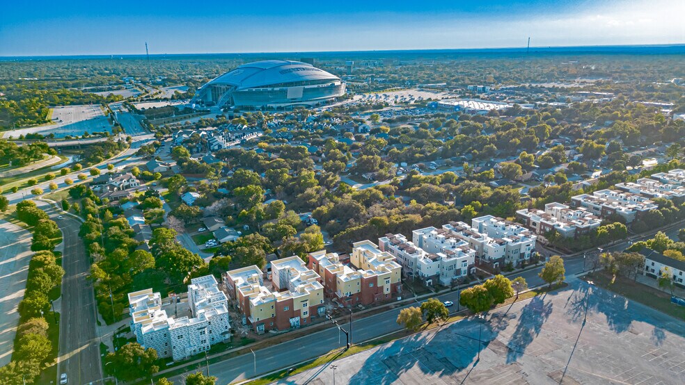 More Photos Of 1206 E Road To Six Flags St, Arlington Apartments For Sale