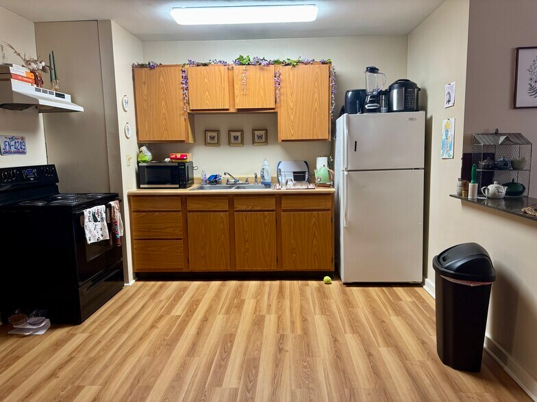 More Photos Of 250 E Water St, Slippery Rock Apartments For Sale