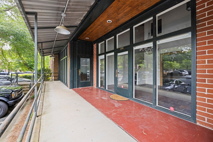 More Photos Of 226 W Washington St, Madison Freestanding For Sale