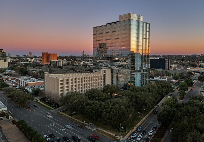 More Photos Of 3737 Buffalo Speedway Ave, Houston Office For Lease