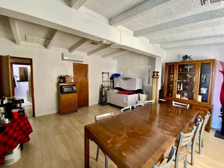 More Photos Of 1401 S Eastern Ave, Las Vegas Office For Sale