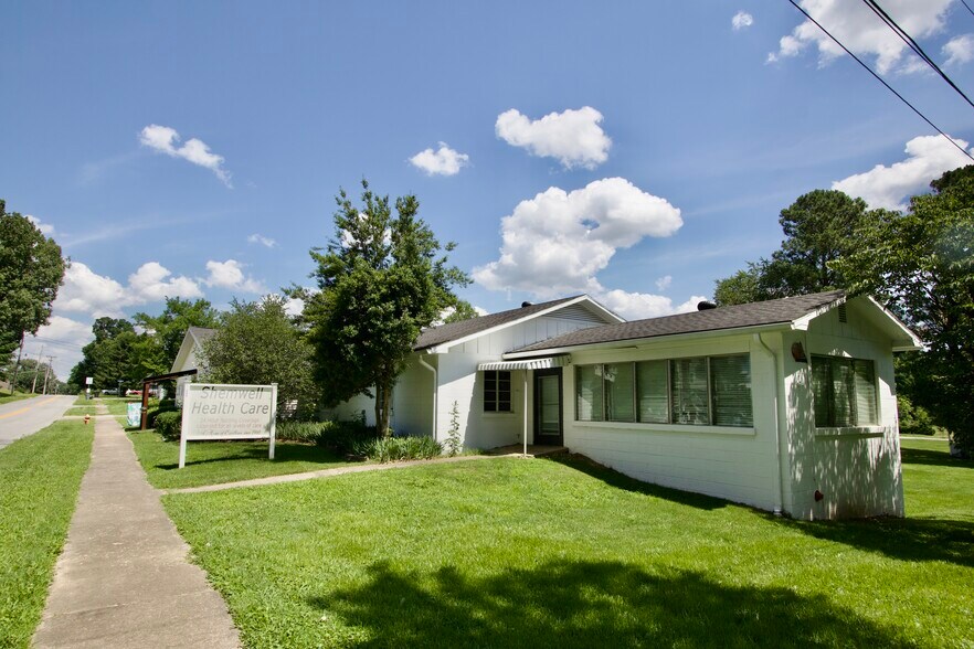More Photos Of 805 Princeton St, Providence Skilled Nursing Facility For Sale