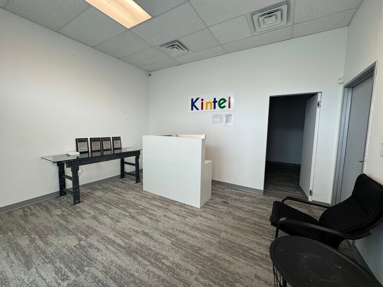 More Photos Of 1380 River Bend Dr, Dallas Office For Sale