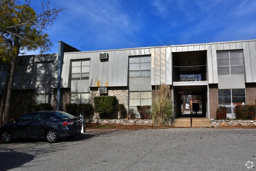 More Photos Of 515 E Alameda St, Norman Apartments For Sale