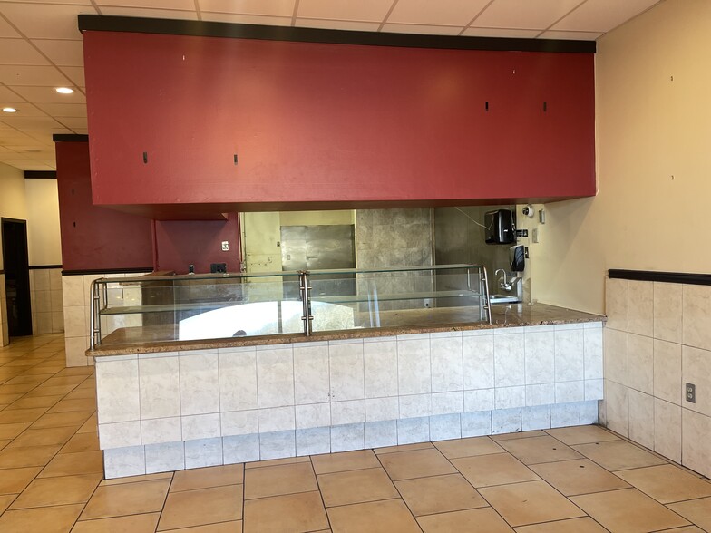 More Photos Of 191 Rt-15, Lafayette Storefront Retail Office For Lease