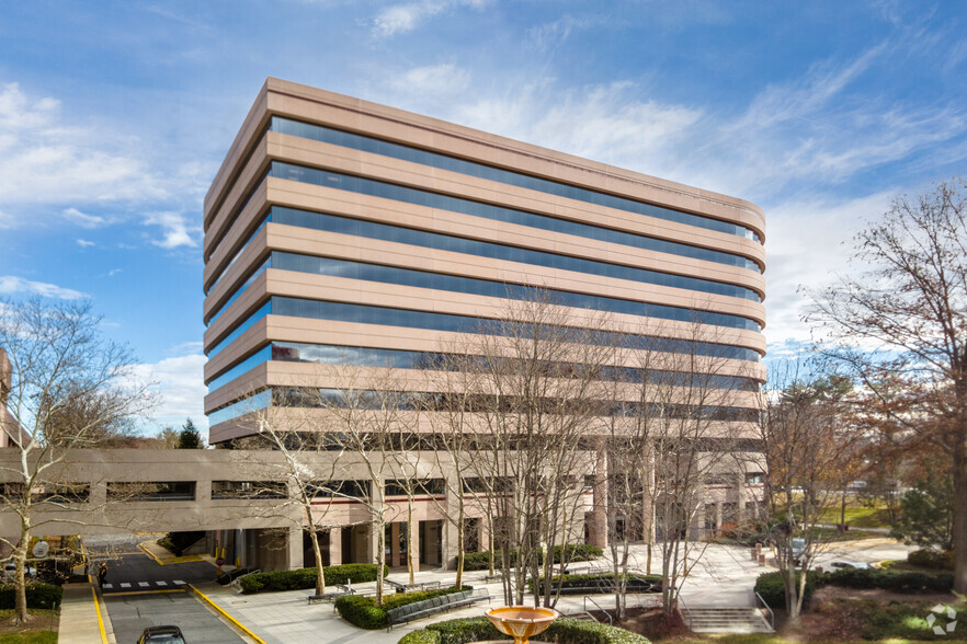 Primary Photo Of 6701 Democracy Blvd, Bethesda Coworking Space