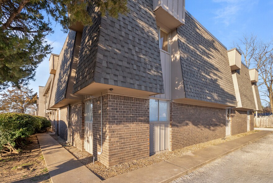 More Photos Of 5623 S Quincy Ave, Tulsa Apartments For Sale