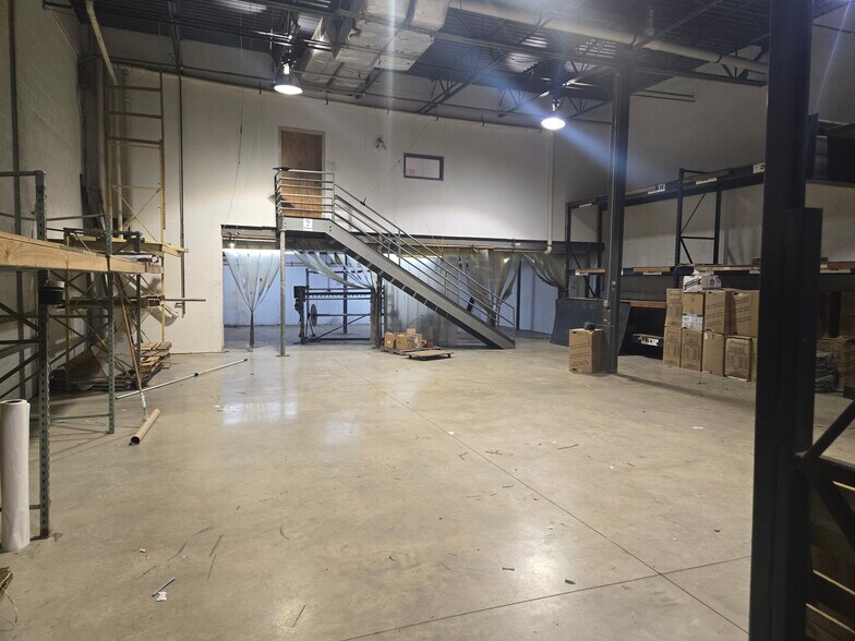 More Photos Of 14 Crozerville Rd, Aston Township Light Distribution For Lease