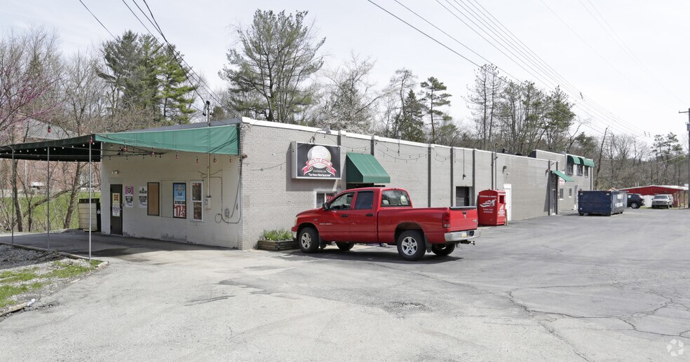 More Photos Of 2600-2604 Golden Mile Hwy, Plum Freestanding For Lease